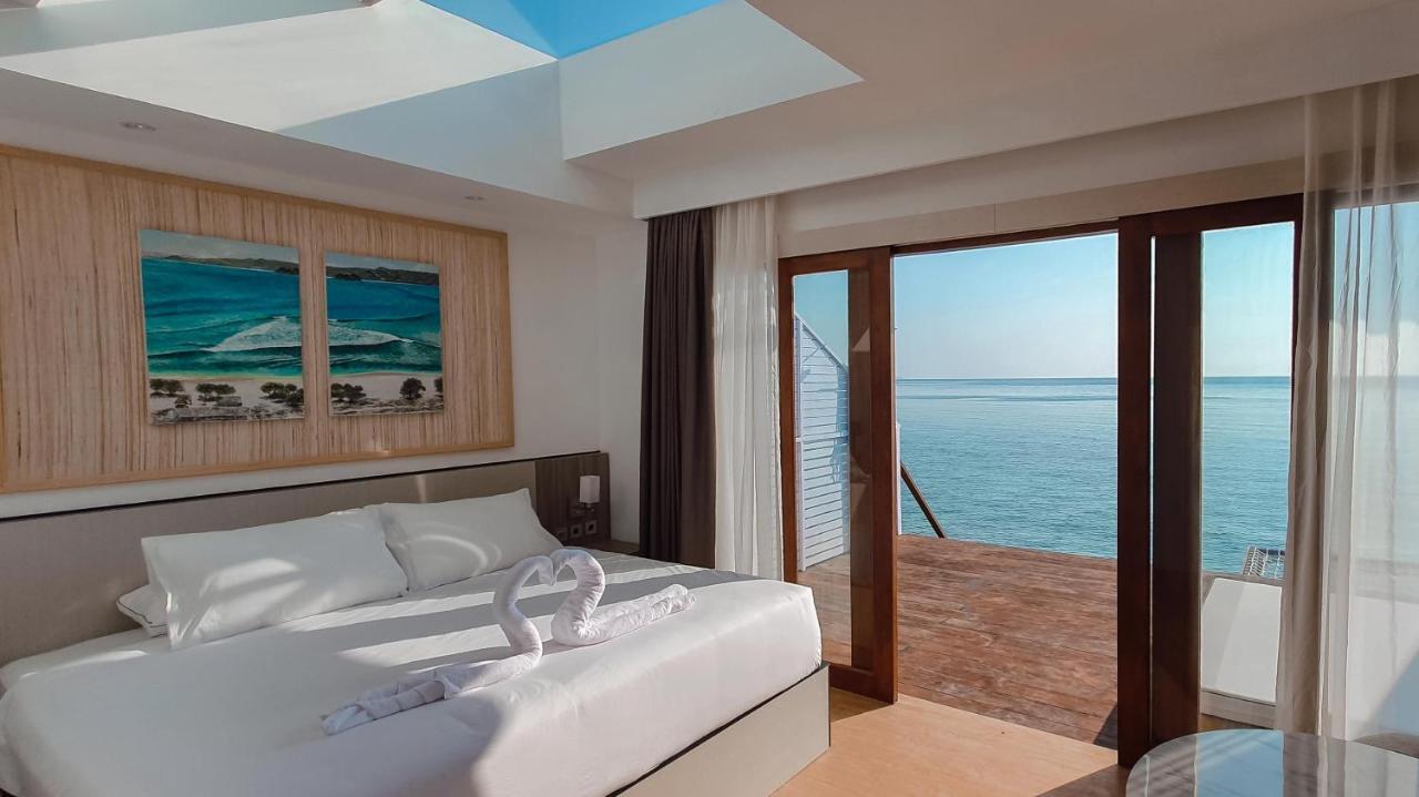 Arasatu Villas & Sanctuary Maratua Island Exterior photo